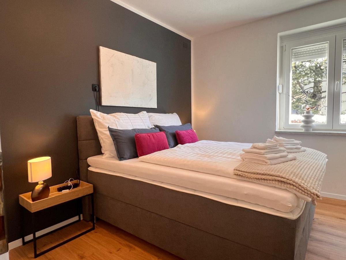 Ferienwohnung Imzaro: Erdgeschoss, 2 Schlafzimmer Plus Schlafsofa, Eigener Eingang, Grosse Terrasse Mit Garten! Spittal an der Drau Ngoại thất bức ảnh