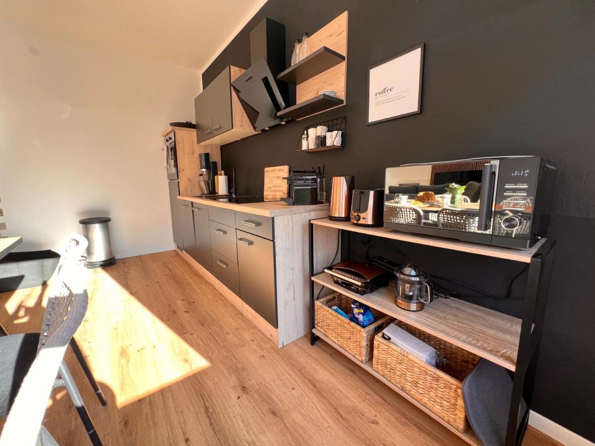 Ferienwohnung Imzaro: Erdgeschoss, 2 Schlafzimmer Plus Schlafsofa, Eigener Eingang, Grosse Terrasse Mit Garten! Spittal an der Drau Ngoại thất bức ảnh