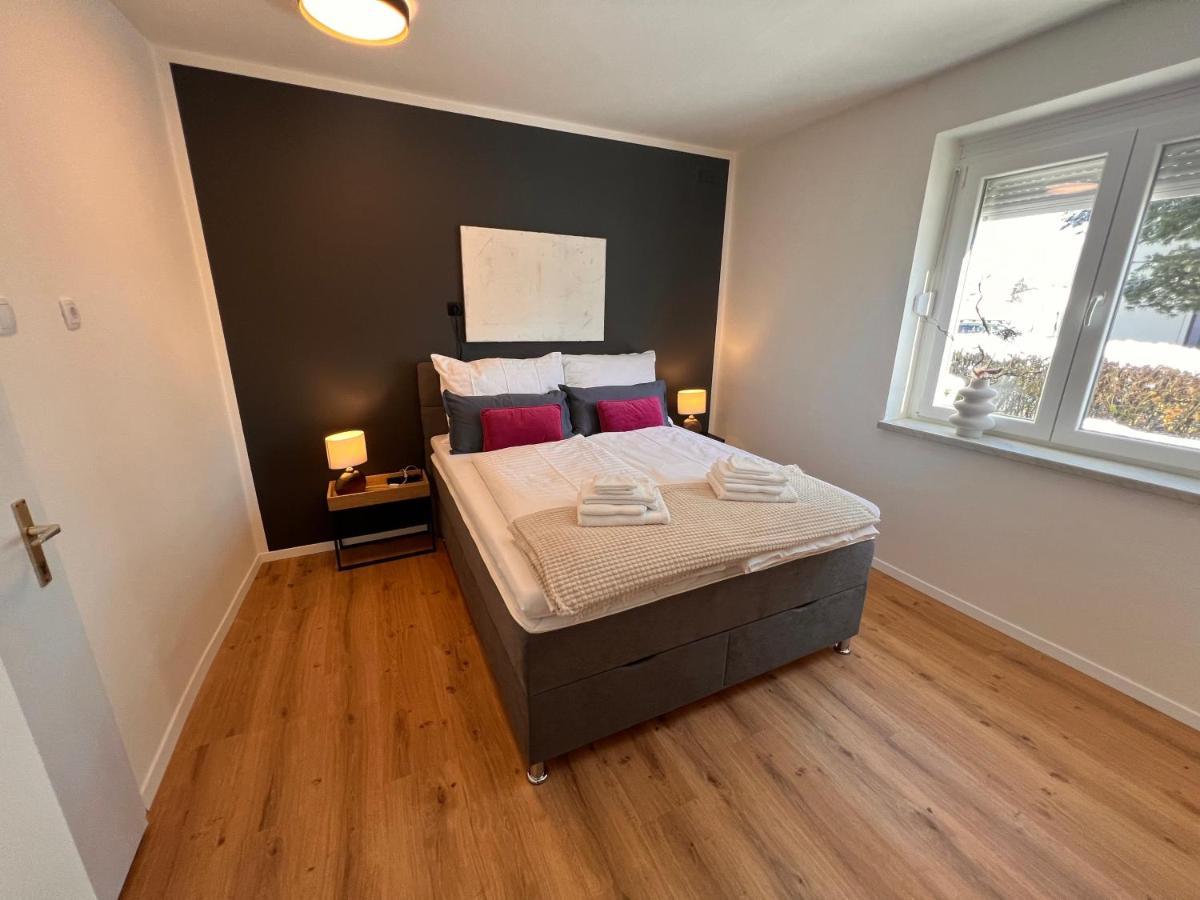 Ferienwohnung Imzaro: Erdgeschoss, 2 Schlafzimmer Plus Schlafsofa, Eigener Eingang, Grosse Terrasse Mit Garten! Spittal an der Drau Ngoại thất bức ảnh
