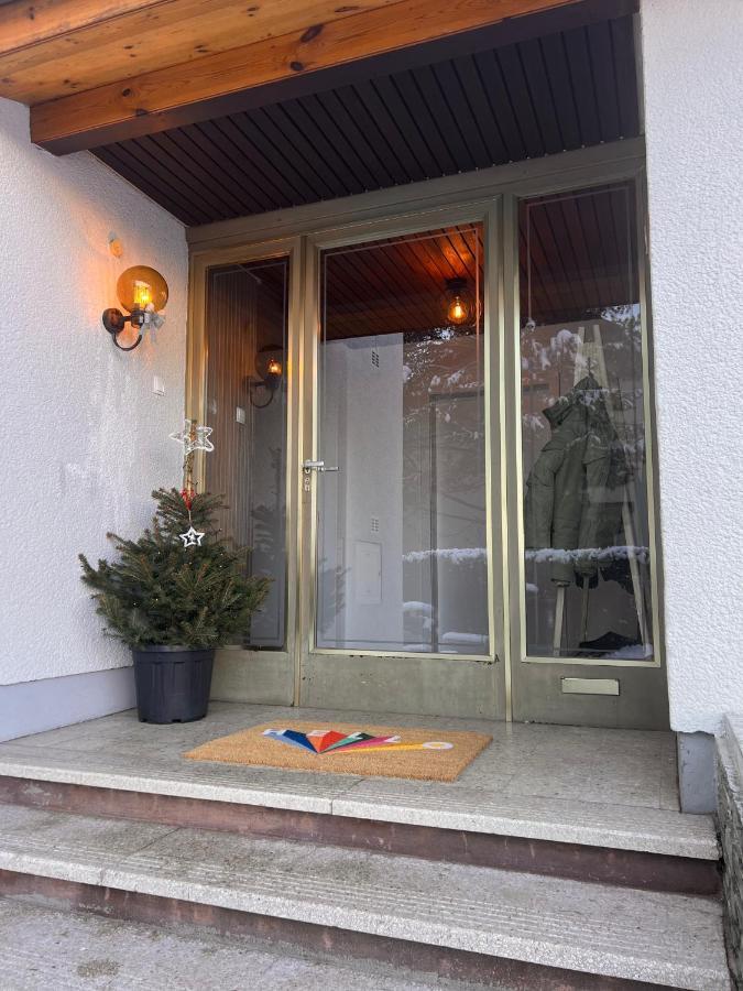 Ferienwohnung Imzaro: Erdgeschoss, 2 Schlafzimmer Plus Schlafsofa, Eigener Eingang, Grosse Terrasse Mit Garten! Spittal an der Drau Ngoại thất bức ảnh